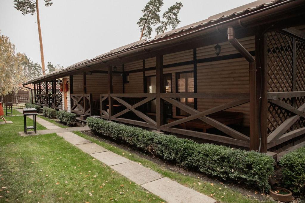 Veselyj Zajets Hotel Pirnove Exterior foto